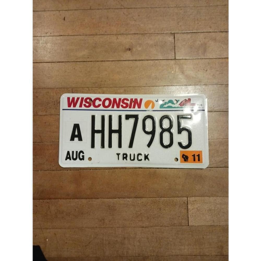 Wisconsin Truck License Plate HH7985